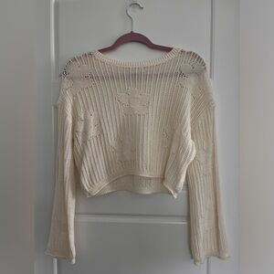 SINCERELY JULES - Crochet Flower Long Sleeve